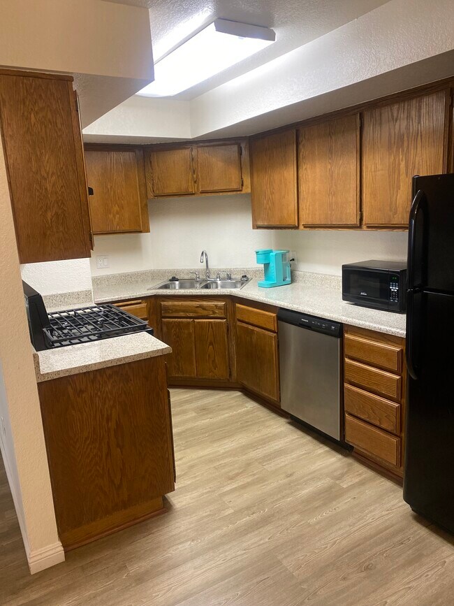 Victoria Village Apartments Highland, CA