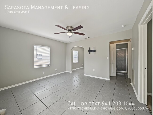 Photo - 1708 6th Ave E