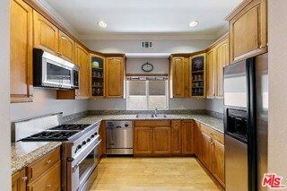 Photo - 11840 Dorothy St