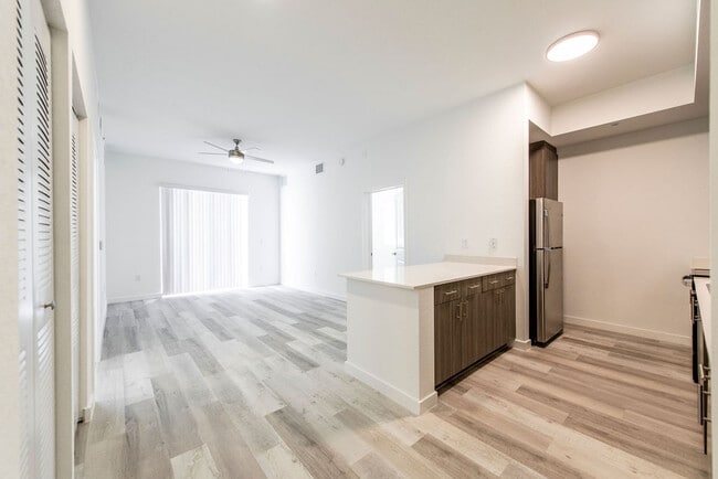 Solimar Apartment Homes