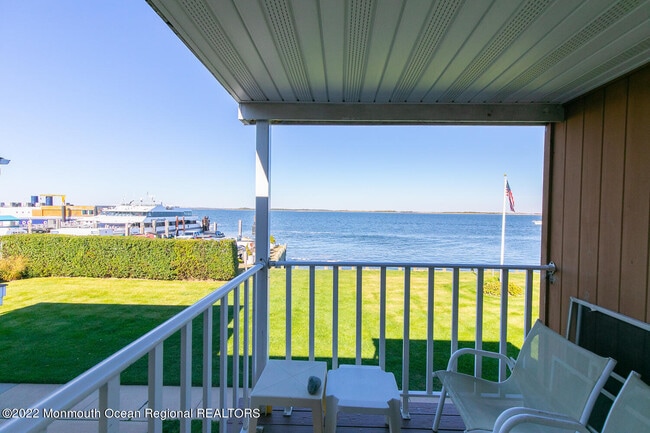 Photo - 324 Shore Dr Unidad E4