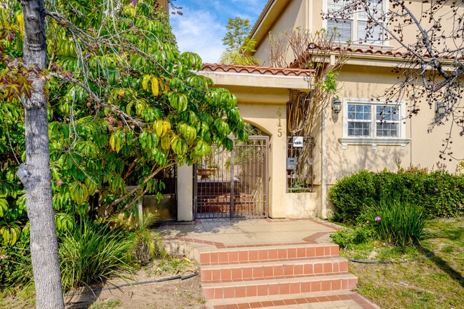 Photo - 415 E Dryden St