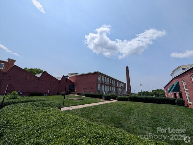 Building Photo - 1 Buffalo Ave NW Unit 105 Rental