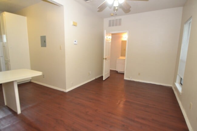 Photo - 4401 Speedway- Free Cable and Internet-Available for August!