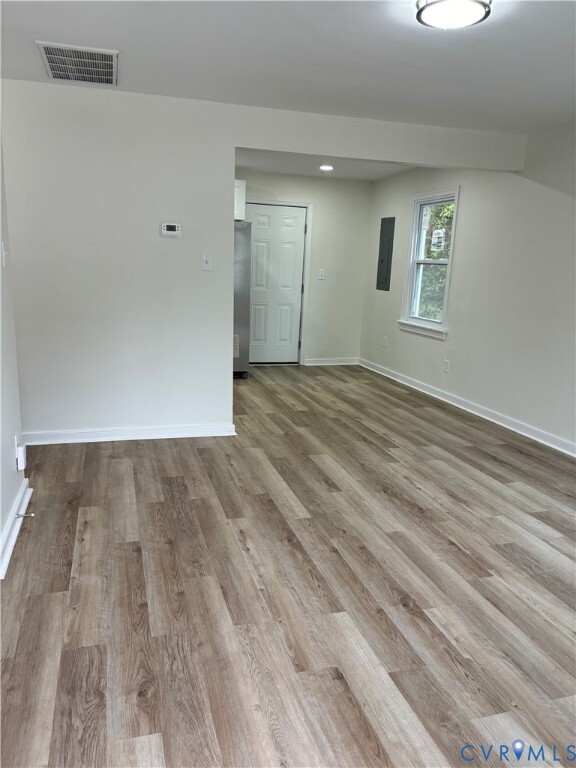 Photo - 1004 Hill Top Dr