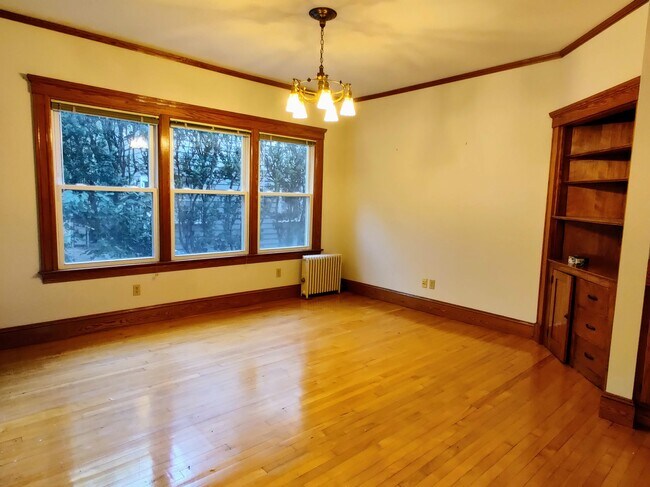 Photo - 37 Hawthorn St Unit 10