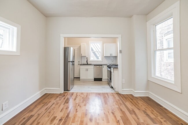 Photo - 1640 S 56th St Unidad A