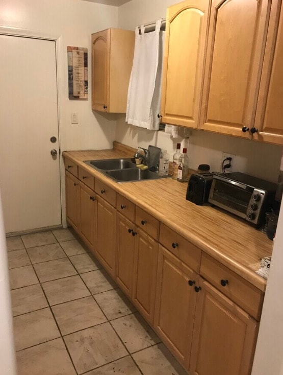 Photo - 5842 Lexington Ave