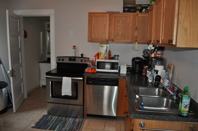 Photo - 701 3rd St NW