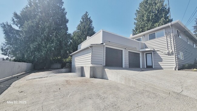 Photo - Modern 1 Bed, 1 Bath in Prime Roosevelt Location