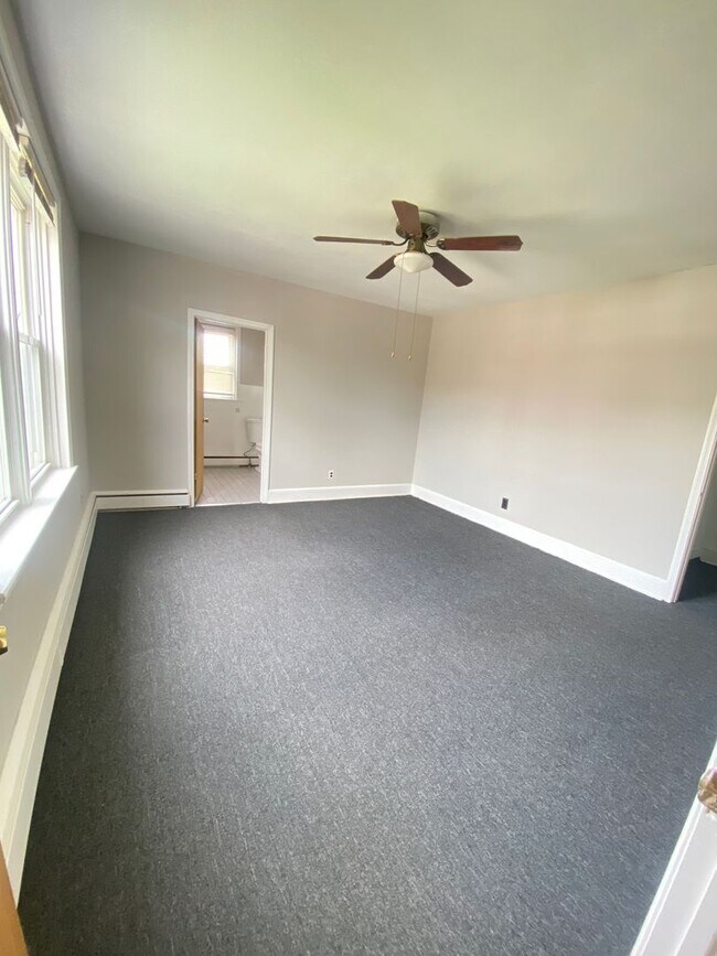 Photo - 5817 Keystone St Unit B