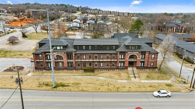 Photo - 1115 N Leverett Ave