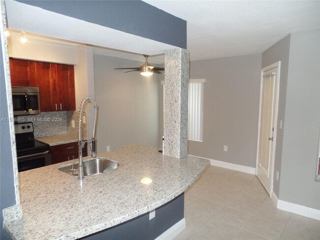 Photo - 2460 NW 33rd St Unit 1704