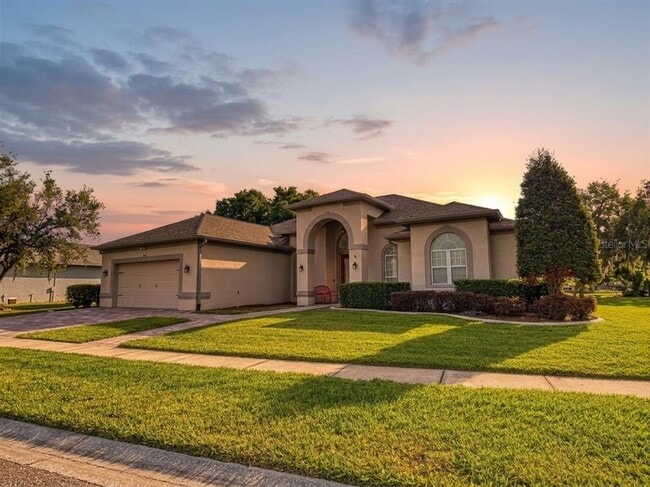 13535 Bluewater Cir