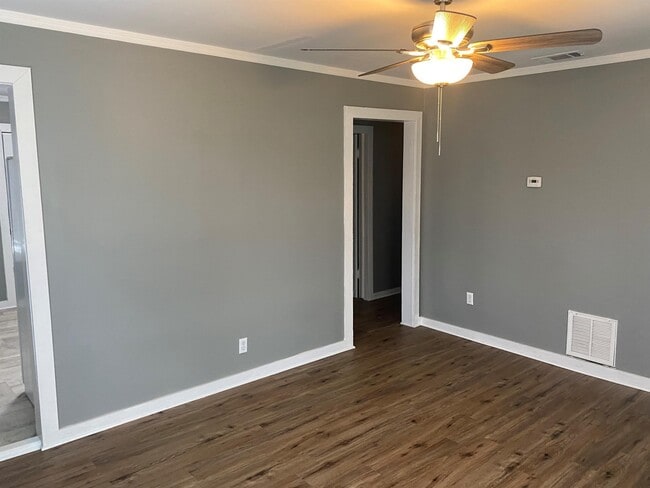 Photo - 3932 Brookmont Dr