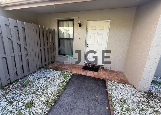 Photo - 10641 SW 113th Pl