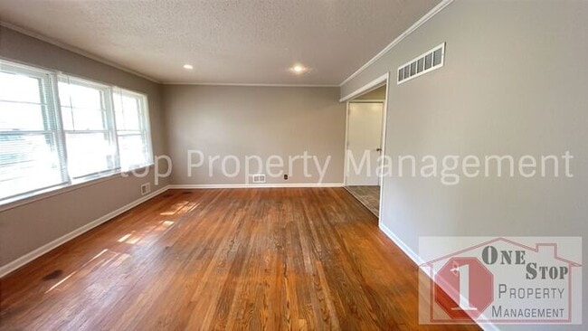Photo - Charming 4 Bedroom Home with Finished Basement!