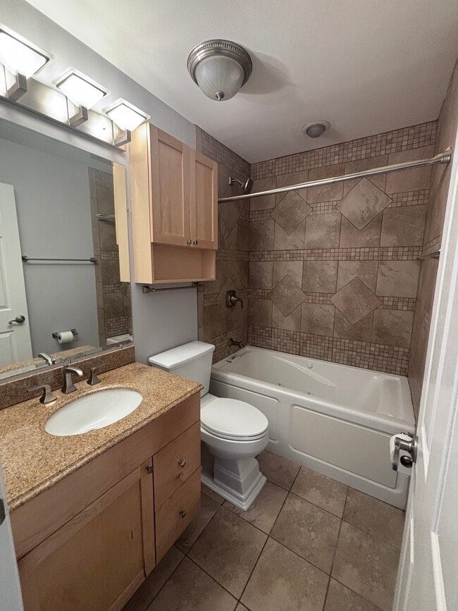 Bathroom - 601 Quincy Bridge Ln Unit 302