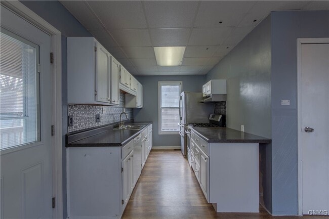 Building Photo - 130 N Indiana Ave Rental