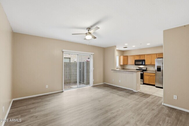 Photo - 15818 N 25th St