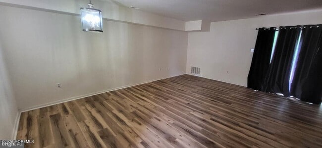 Photo - 110 W Winged Foot Ct