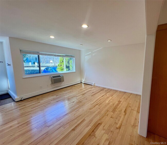 36 Fair St Unit B11