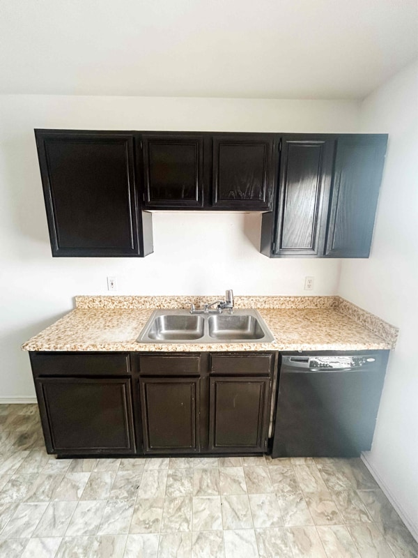 Photo - 1604 Windward Dr Unit D