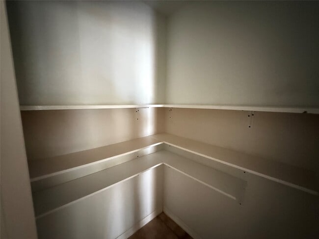 Photo - 311 Kansas St