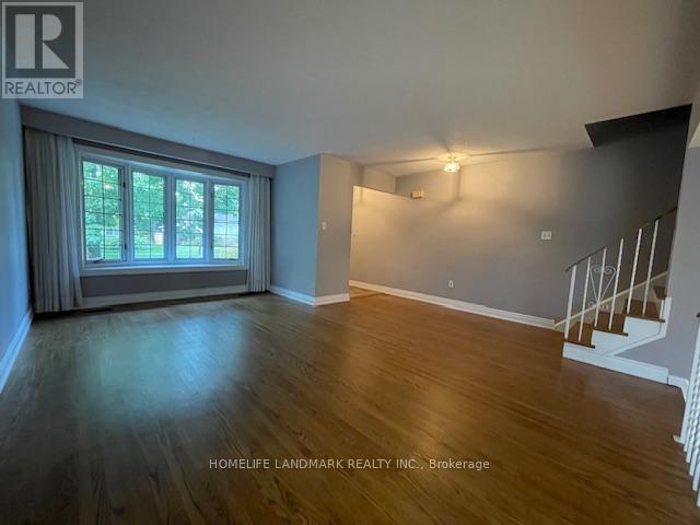 Photo - 2086 Thornlea Dr