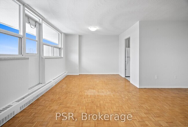 Photo - 100 Rowena Dr