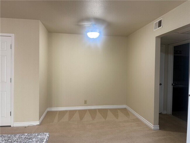 Photo - 5350 River Glen Dr Unit 298