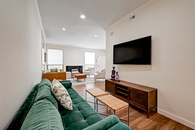 Photo - 1201 McDuffie St Unit 158