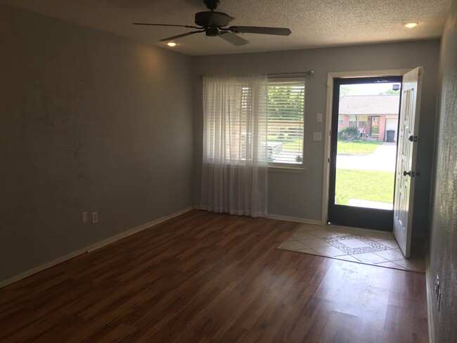 Living Room - 908 Eagle Drive House