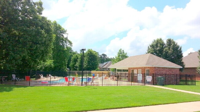 Photo - 4747 Mayflower Ct