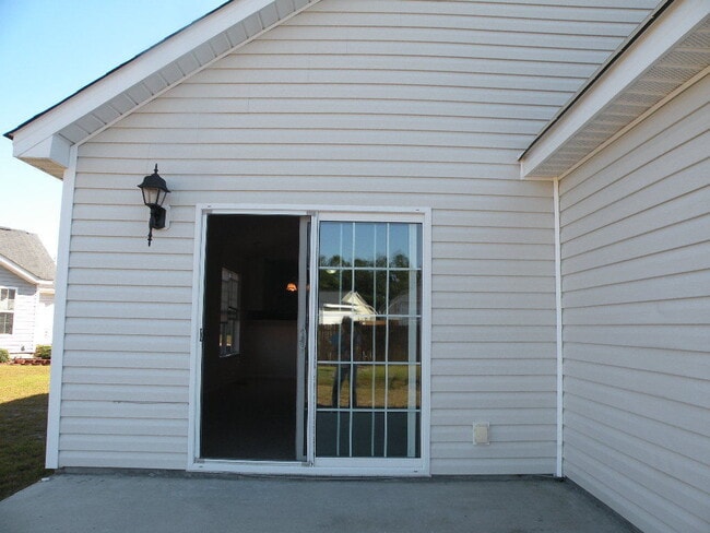 Photo - Cul-De-Sac Home in Carolina Pines Community!