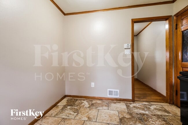 Photo - 9936 E 36th St S