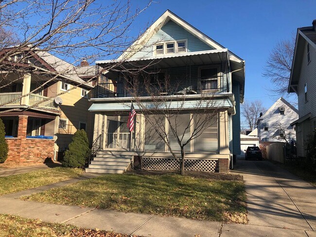 1337 Andrews Ave Unit Up