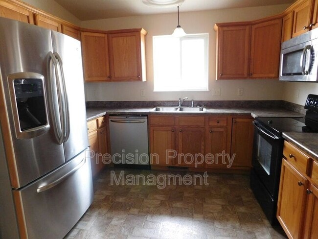 Photo - 2444 Merlot Dr