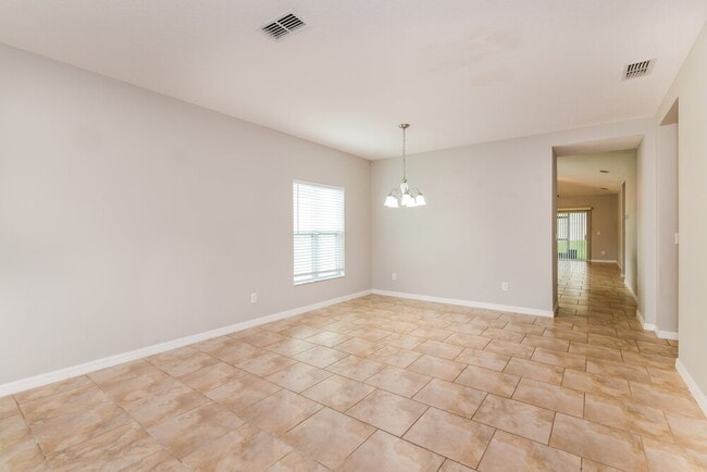 346 Vitoria Rd