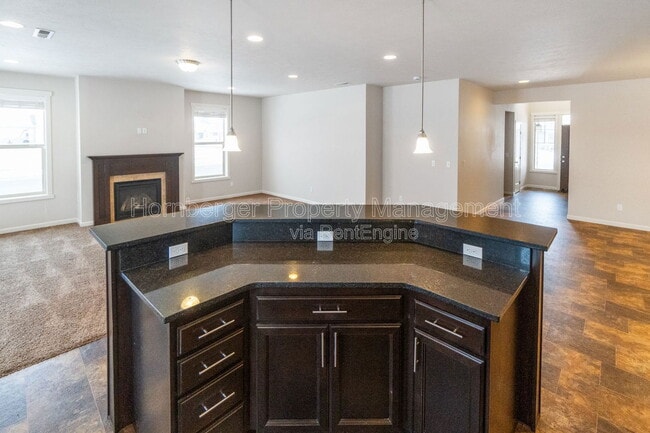 Photo - 8915 W Red St