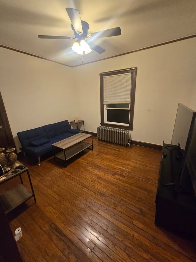 Photo - 1014 E Prairie Ave