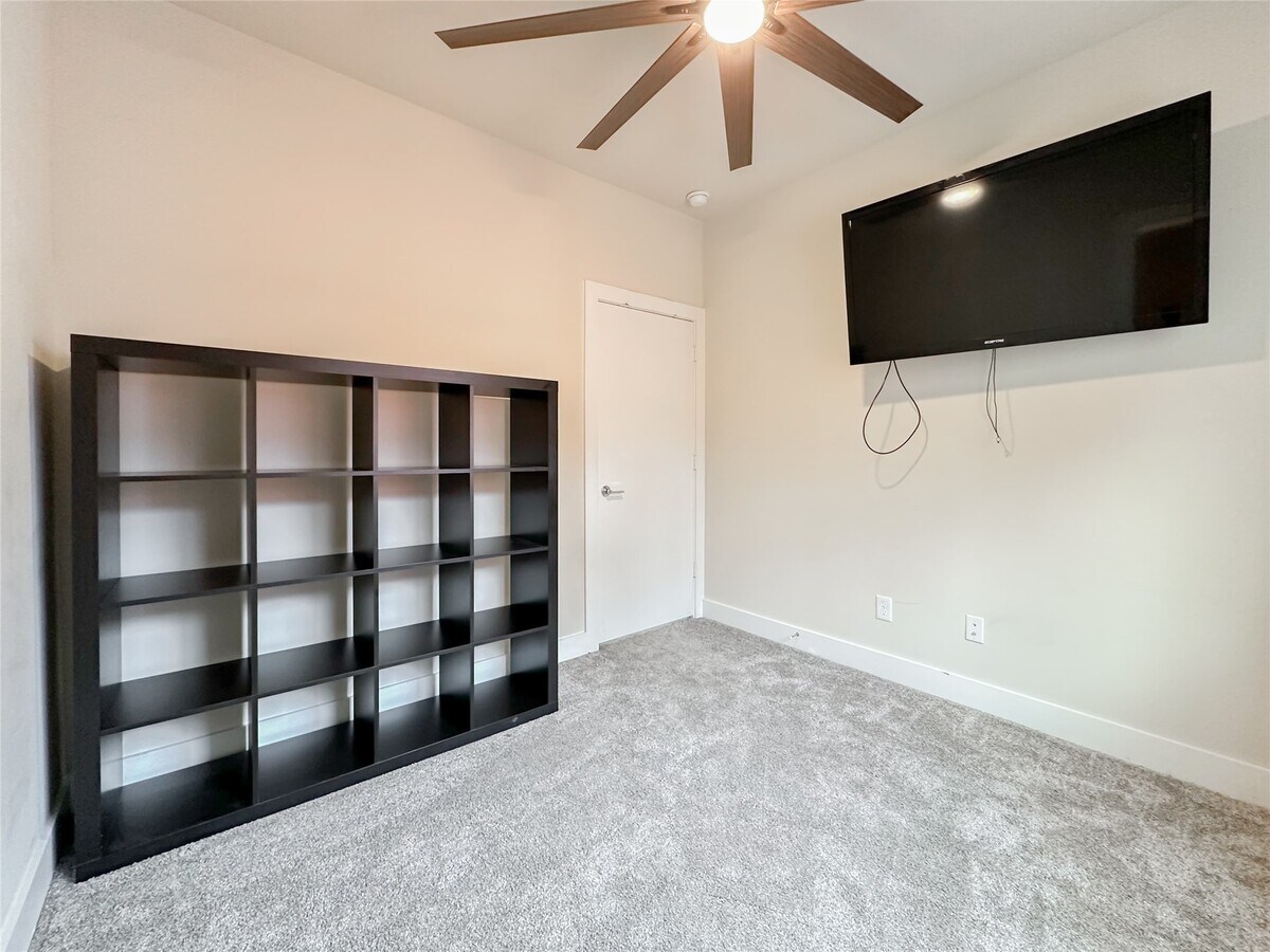 Photo - 68 Meadow Lea Dr