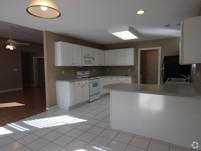 Building Photo - 502 Cheetah Dr Rental