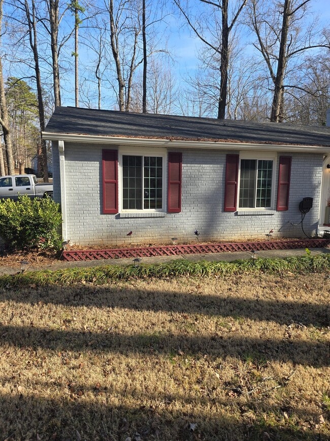 3226 Piney Grove Rd