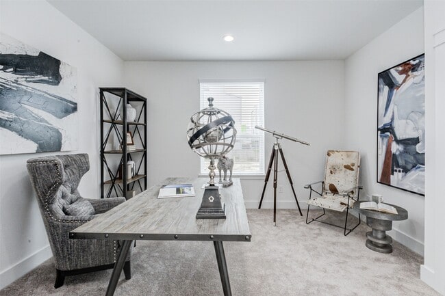 Photo - 1131 W 17th St