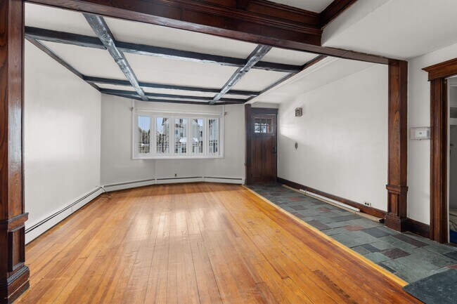 Photo - 43 E 43rd St Unit 1