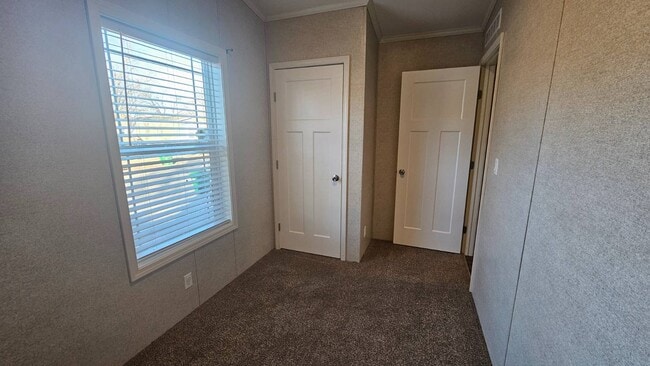 Photo - 2233 E Maywood St