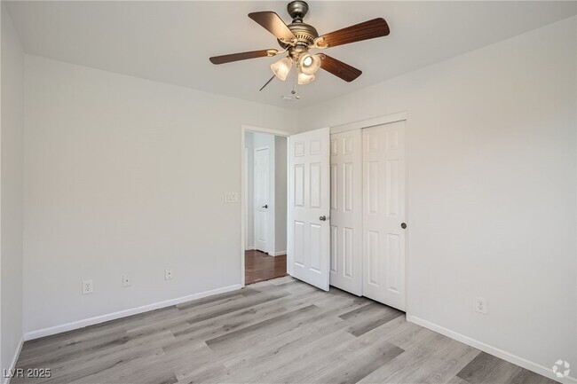 Building Photo - 11783 Red Water Ct Rental
