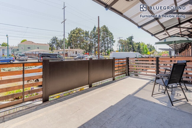 Photo - 1501 Buena Vista Ave Unidad FL0-ID1875