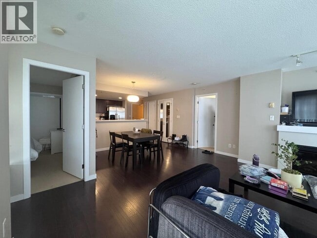 Photo - 8120 Lansdowne Rd Unit 507